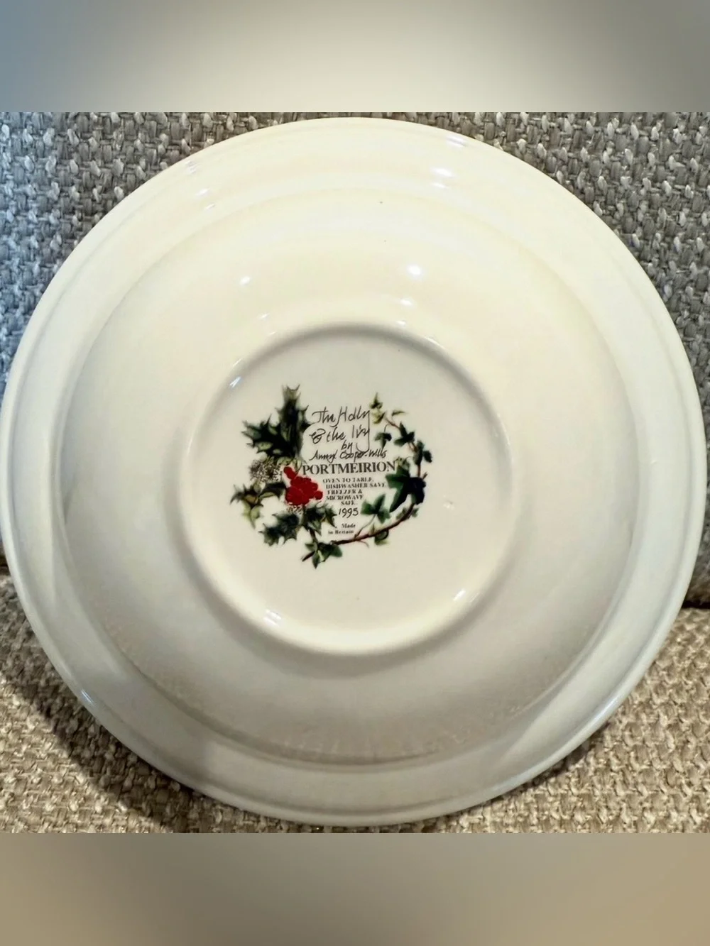 Portmeirion Vtg Holiday Holly Pattern Bowl,Made in Britain—1995